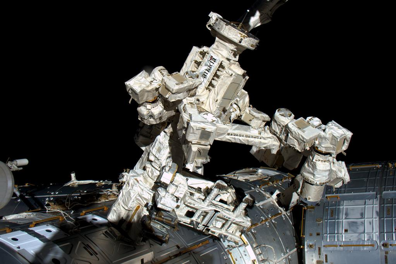 Illustration for article titled Relax In The Simple Beauty Of Our Planet In These Astronaut Photos